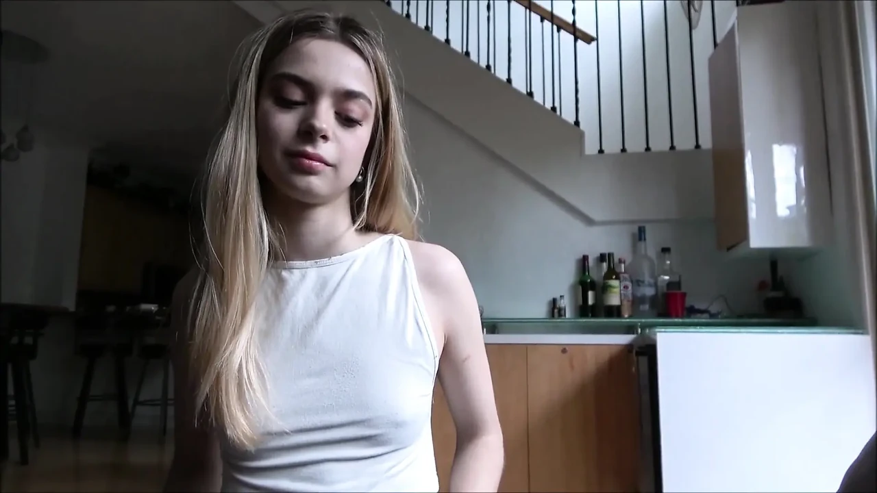 Tiny Step Daughter Loses Virginity to Step Dad – Molly Little – Family Therapy – Alex Adams