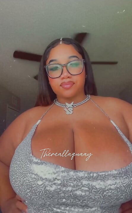 Biggdebbiecakez Is so Fine Wtf