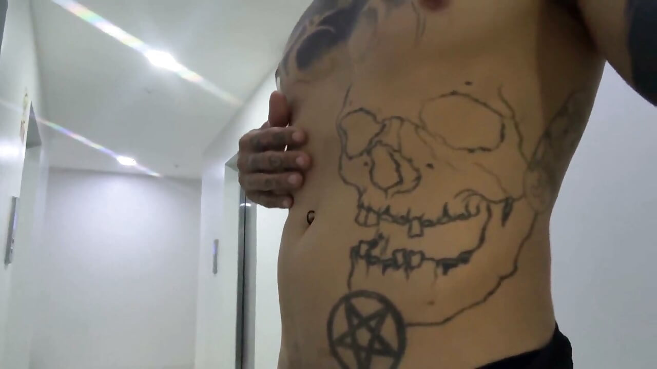 I Masturbate in the Hallway, in Front of the Elevator. It Turns Me on.