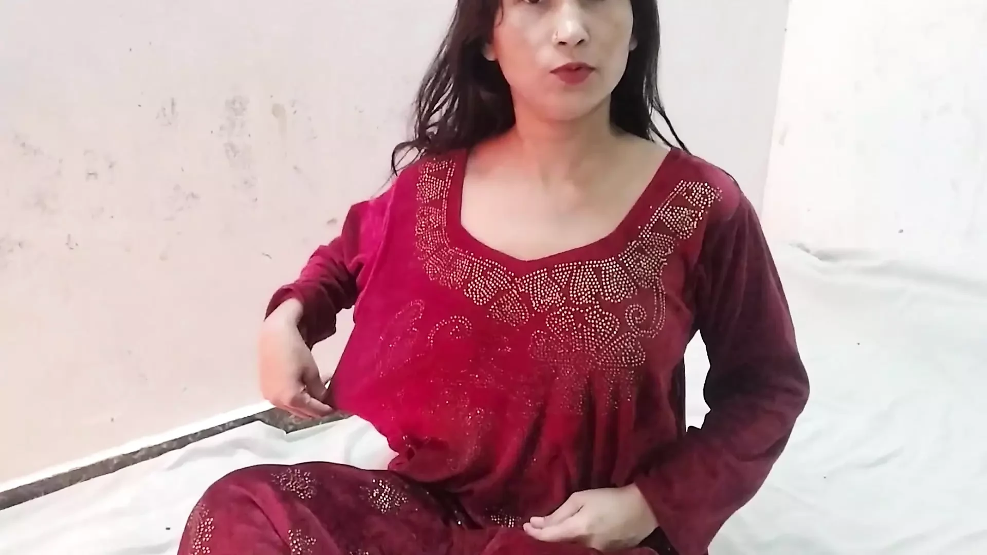 Chachi ko chod kar pregnant kar diya