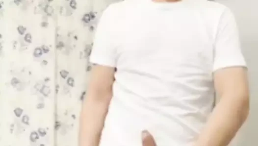 Us fag michael begging for exposure and showing off
