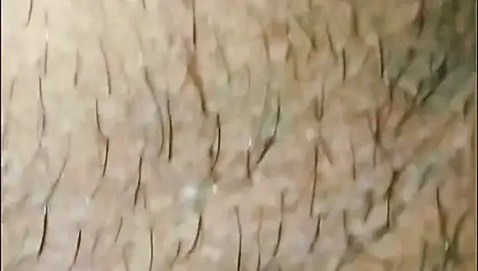 Она спрашивает, даю. Она стонет, я жестко долблю ее киску.