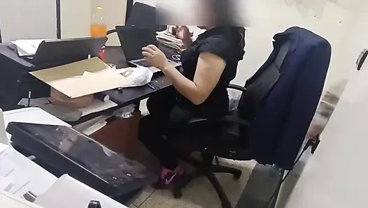 Hardcore office sex with a horny boss PART 1