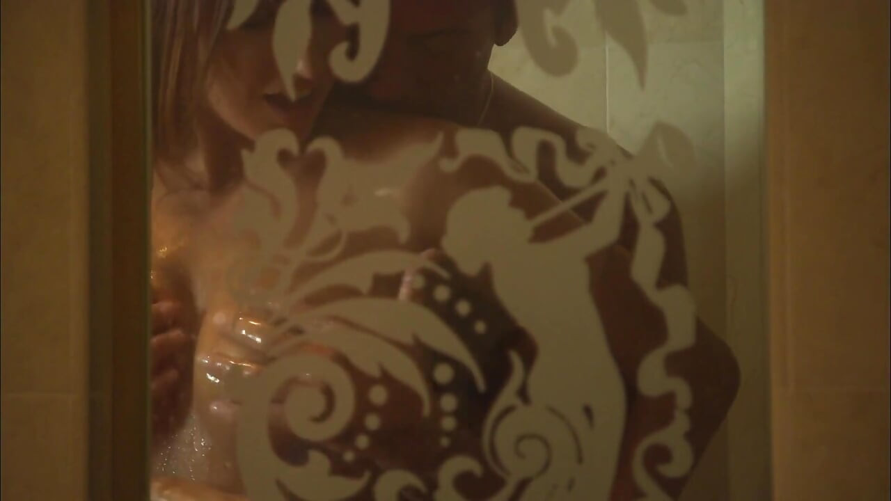 Big boobs damsel orgasms while getting throbbed fiercely
