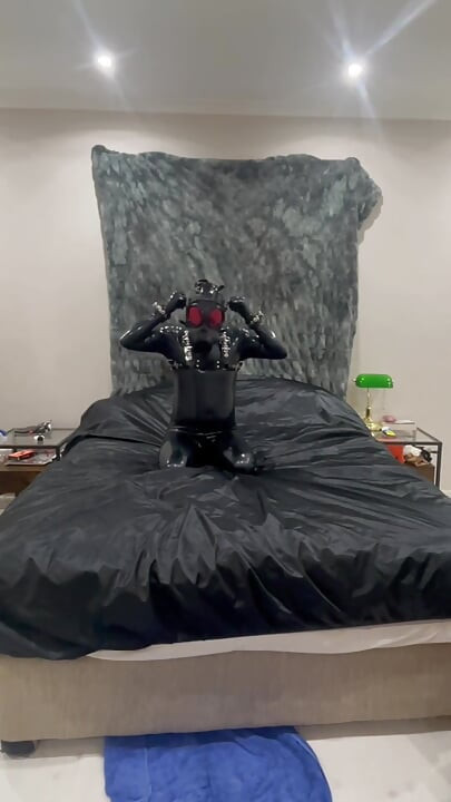 Full Rubber Suit-up Commplete Latex Transformation
