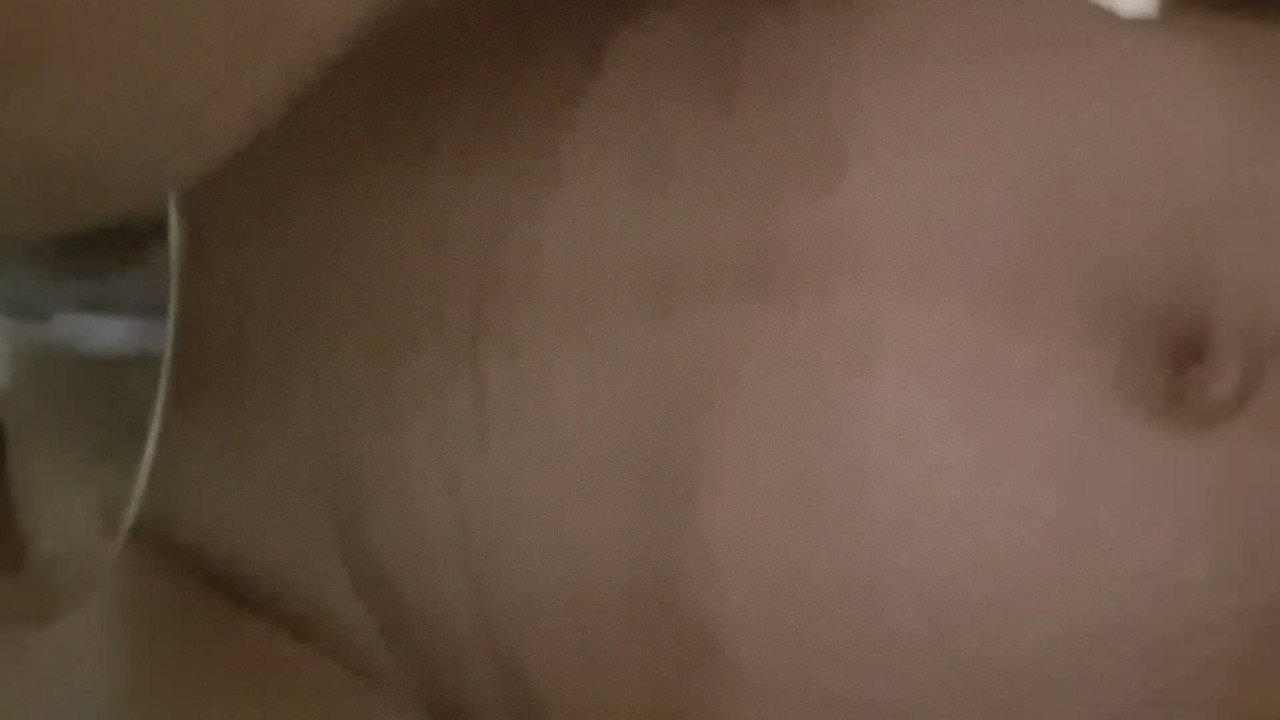 I squirt like a real and I like to have it everywhere