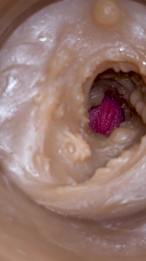 Precum squirting in my pussy Camera In Vagina 4k | Clip 2