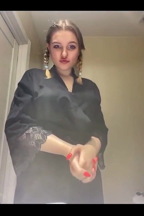 Großer schwanz fickt eng anal