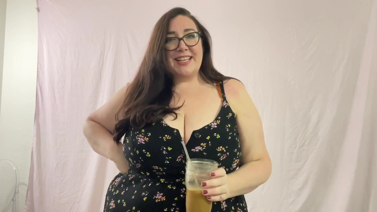 巨乳BBW MILFコーヒーショップファンタジー