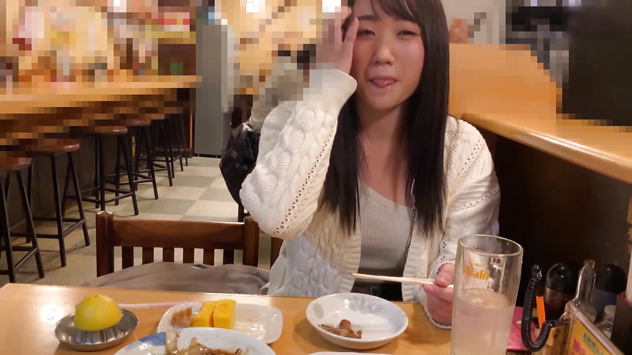 A189F08 A top-level instinctive sex session with a stunning beauty with an unconsciously unconscious older man-killer vibe!