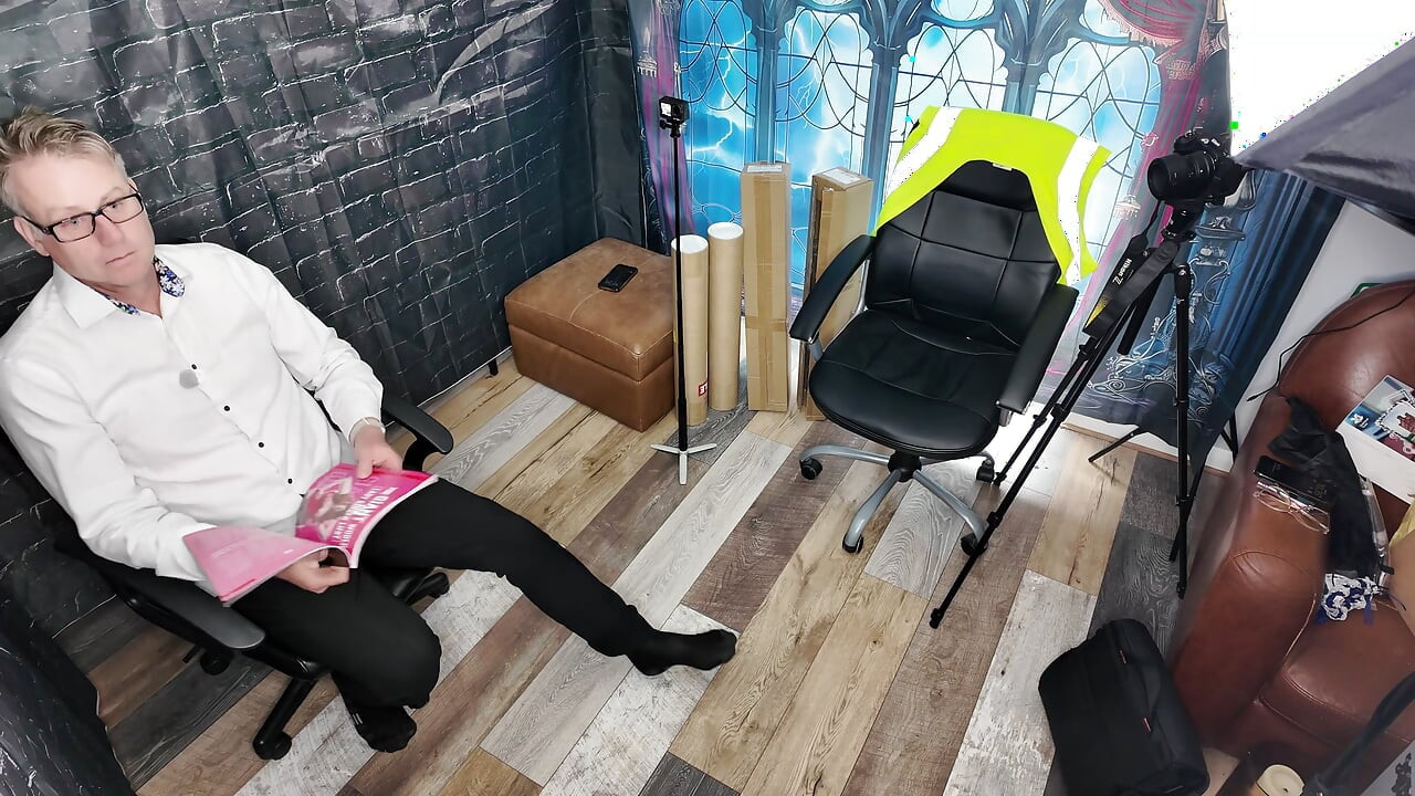 Sekretar Ep2 : Sekretarica uzvraće deo 1