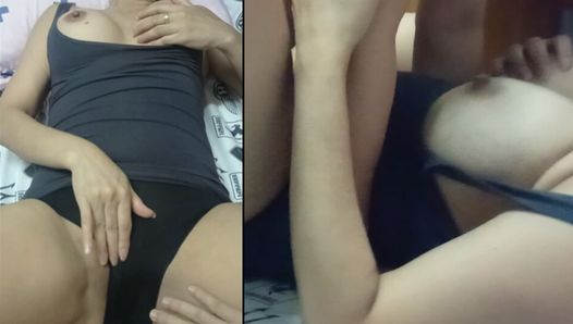 Thai girl secret sex : A 40 year old woman gets fucked by her husband until she cums, with beautiful breasts and a hairless puss
