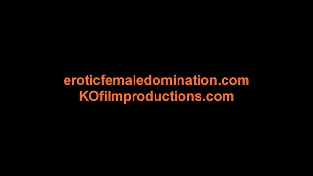 Ballbusting with Bartender Woman