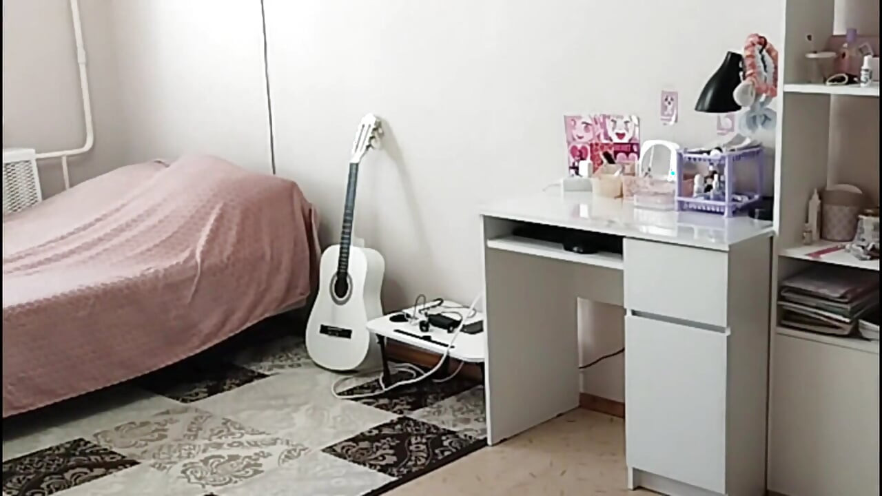 I Spied on My Mother-in-law and How She Was Cleaning up the Room Naked