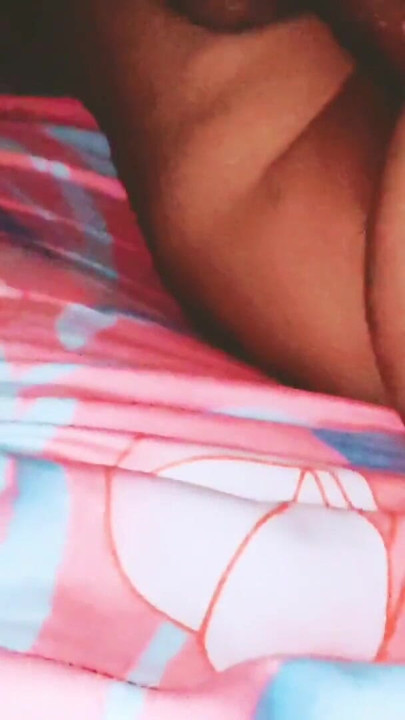 Epic moment from "Sri lankan hot wife play huge bbc .. hora minihath ekka gaththu fun eka vedio karala"