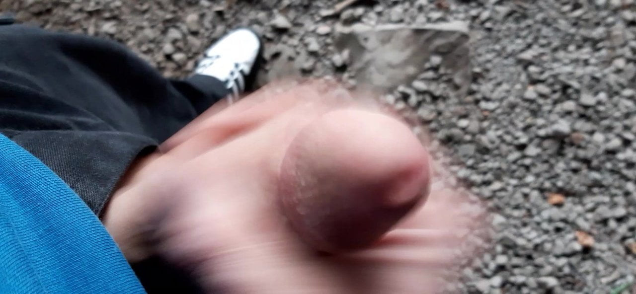 Short Wank and Cum