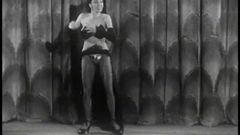 Sensationele Sandra Storm in actie - vintage burlesque