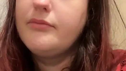 BBW Eye Contact Toilet Farts and Log Plops Intimate POV with Bella Blast