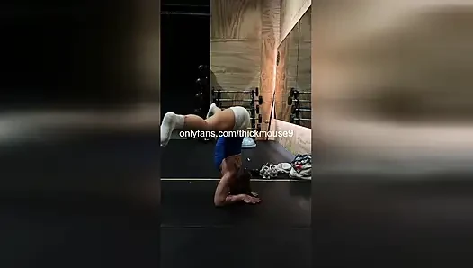 BEIM SCHWANZLUTSCHEN AUF INSTAGRAM LIVE ERWISCHT