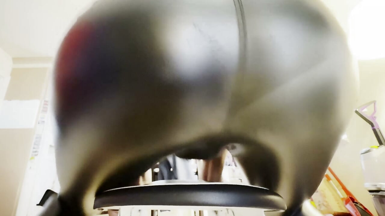 Siyah Deri Tayt POV