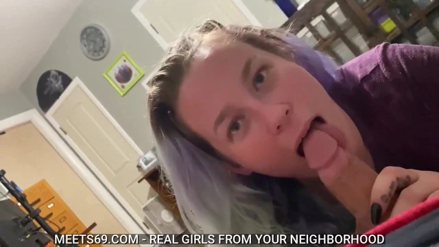 Please cum inside my pussy