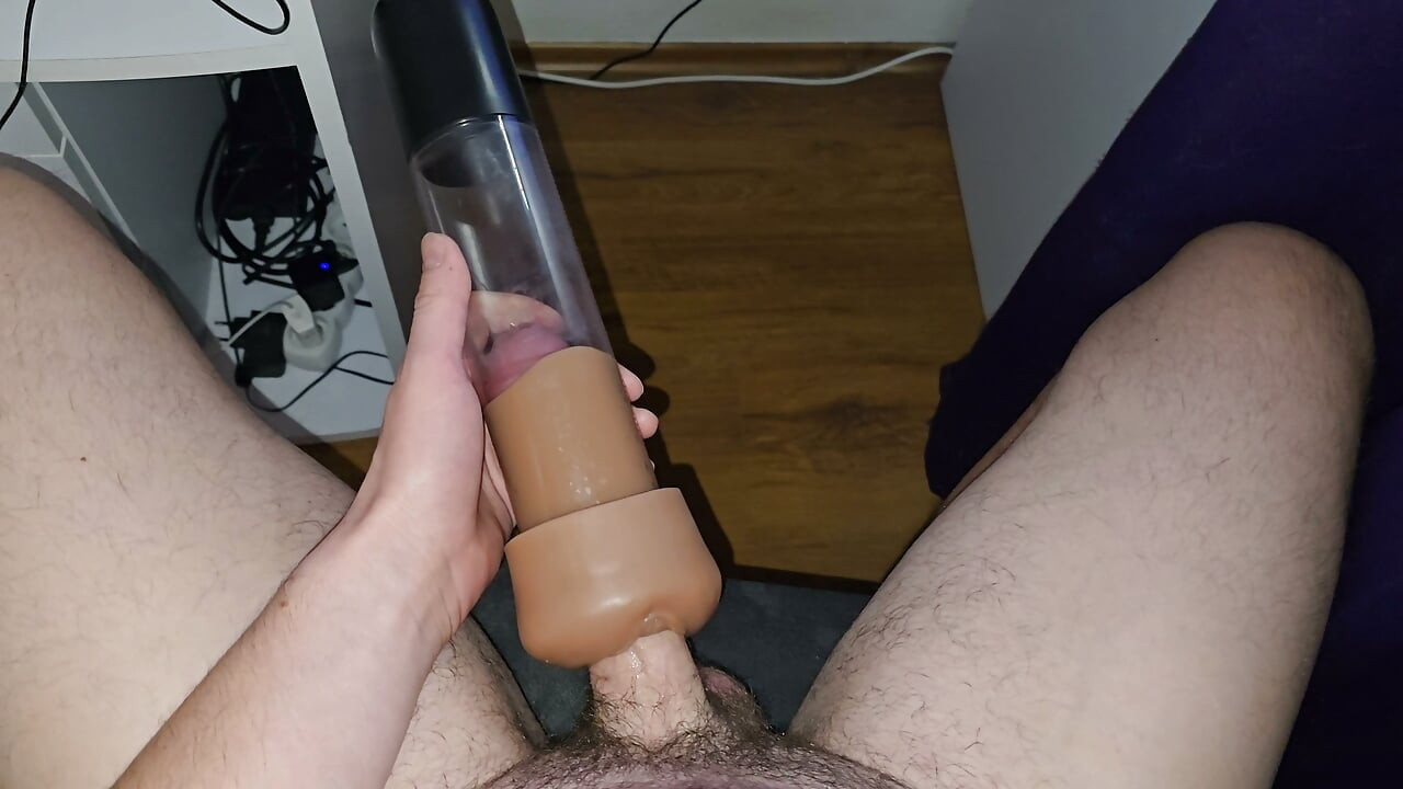 My Dick Vs Vacuum Pump - Watching It Get Bigger