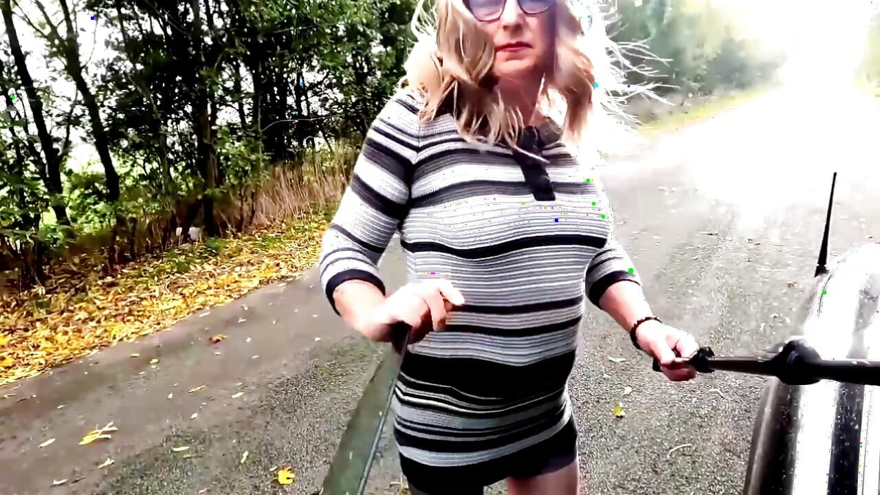 Кроссдрессер kellycd2022 післяобідній привід