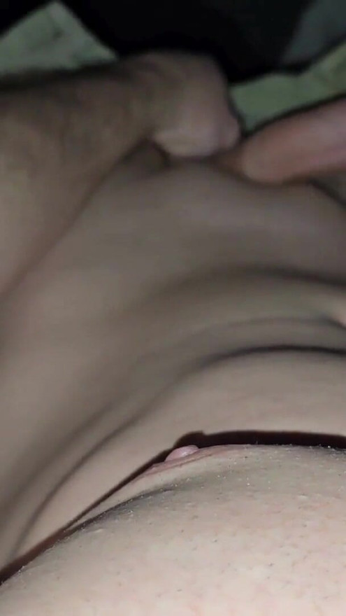 A voz alemã comanda você. molhado pau brilha .. Jeans bege com precum.. intenso perfume | Clipe 1