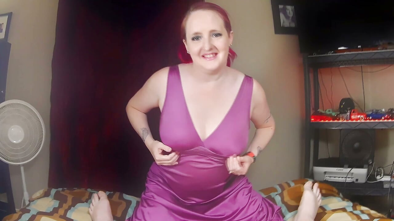Big Tits MILF Sloppy Blowjob & Facial