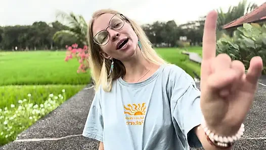 How an AI girlfriend can help you (or break you)