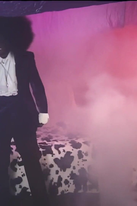 Un Mec Devient Fou D’avoir Baisé