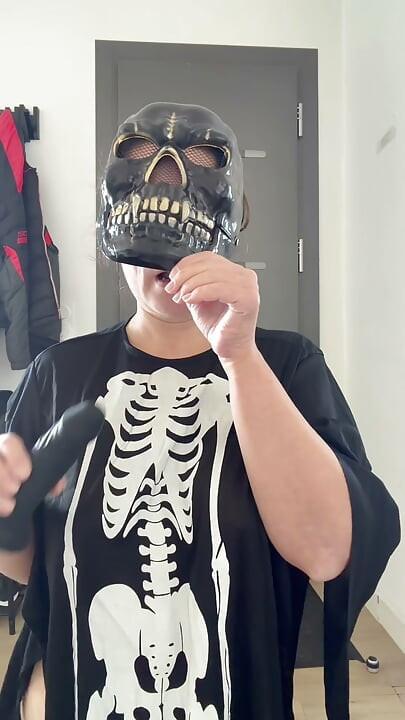Abonner Mym fan Faucettes Halloween 2026