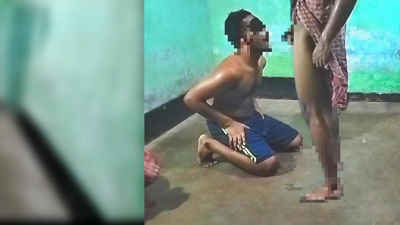 Om-om ngentot sama 144p gay 144p dan om-omnya dientot habis-habisan sama kontol besar sampai matanya merem melek