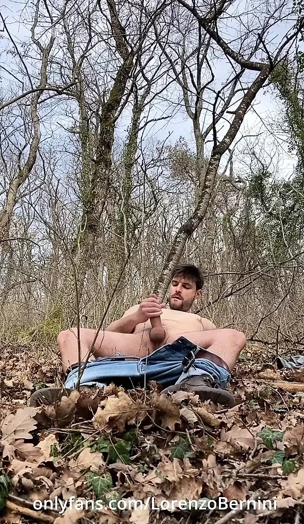 Wank in the woods