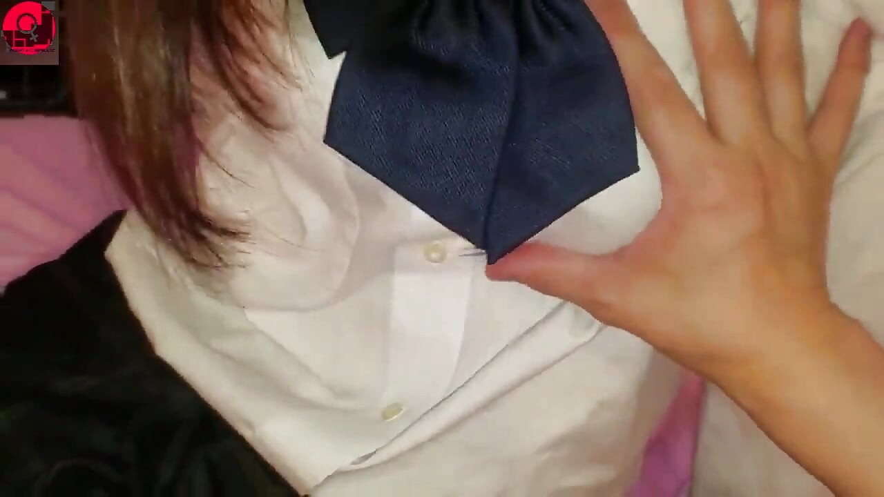 Copii în uniformă 0602 necenzurat