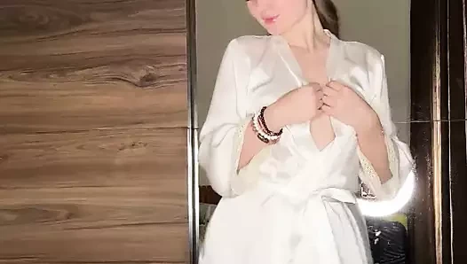 NickiLike видео