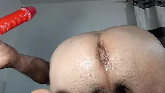 İlk kırmızı anal