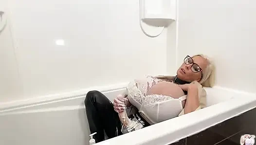 Fetish - fetish wajah dan toket aduhai inflasi - aku nggak sabar ngentot kontol besarku dari kulitku