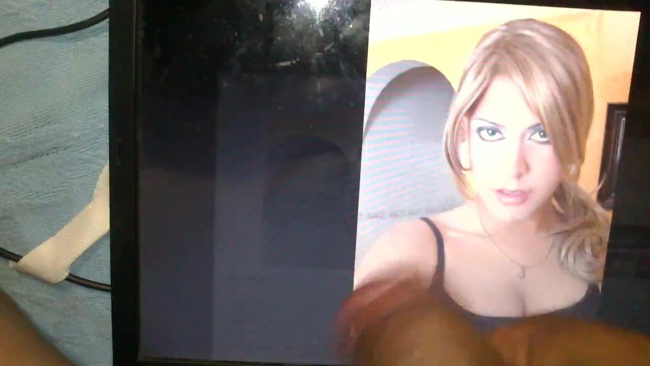 Echandole mecos a Candy Deschamps