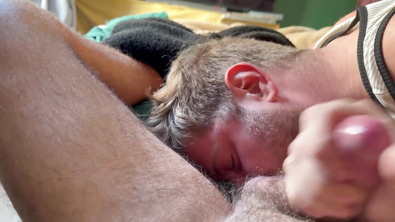 Deepthroat Suck