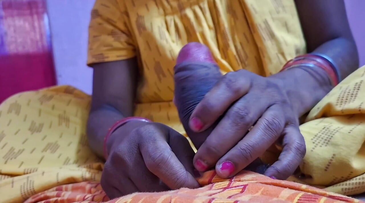 Une bhabhi indienne nouvellement mariée