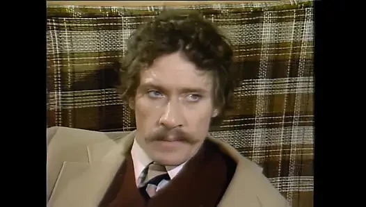 Lezbiyen Aşıklar Kendilerini Yalıyor