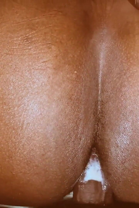 Big Ass Layla Got Caught Fucking Her Neighbor 1