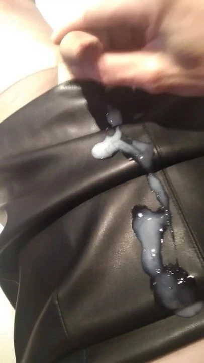 Me cumming on my leather skirt