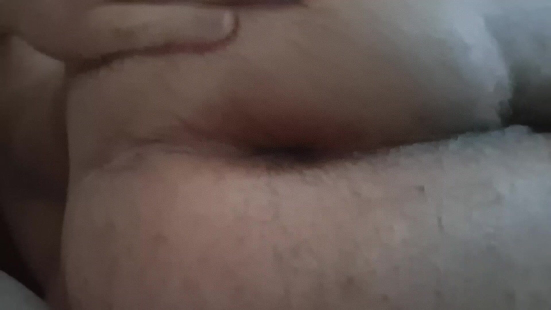 My tight pink hairy pussy can take only a 4cm thick dildo