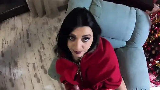 Santas geile schlampe MILf blowjob, doggystyle & sperma auf Handschuhe & roter mantel