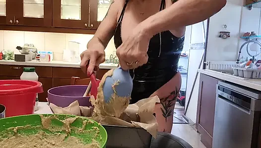Melissa johnson in latex, backen