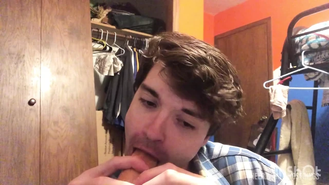 Horny Twink Niko Springs Sucks on Big Dildo