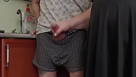 Girlfriend Jerks off to a Cumshot Before Lunch