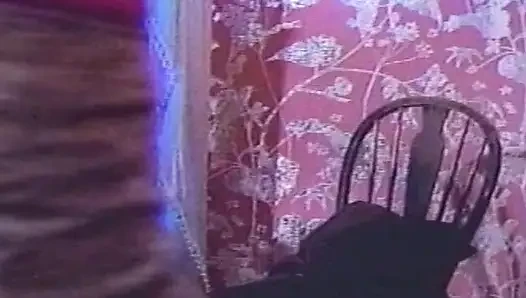 Geile brünette MILF in leidenschaftlicher fick